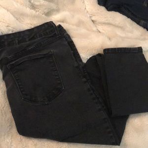 Old Navy Rockstar Mid Rise Built In Sculpt 18 Tall